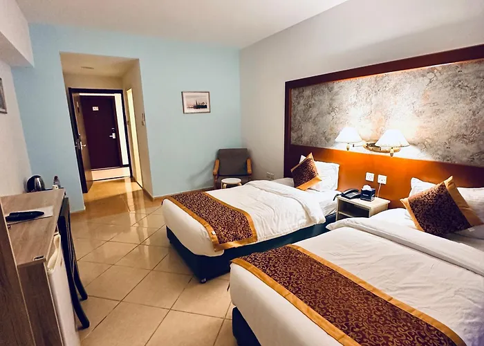 Aquavista Hotel & Suites